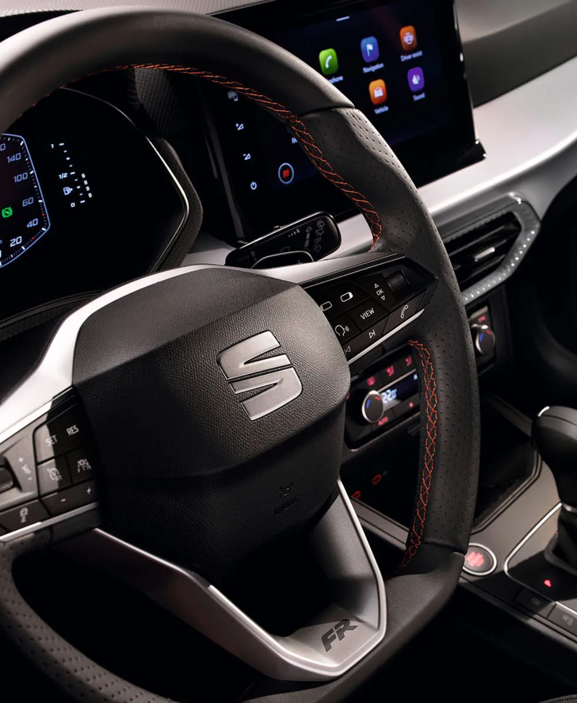 Imagen del coche Seat Ibiza del renting flexible sin entrada del grupo stellantis, alquiler flexible, que ofrece suscripción de coches en España